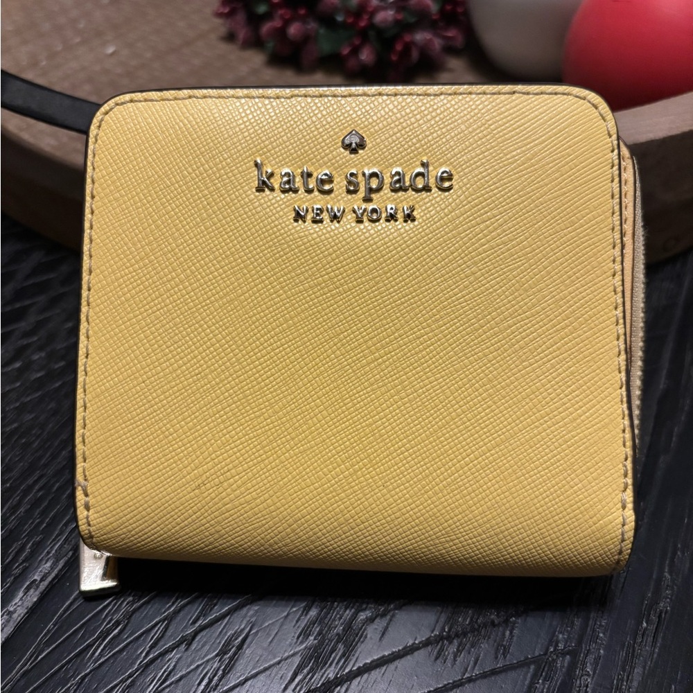 Kate Spade Mustard Yellow Wallet